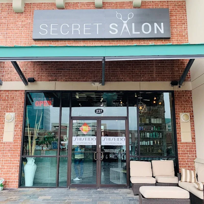 Secret Salon 316 — Beauty salon in Houston